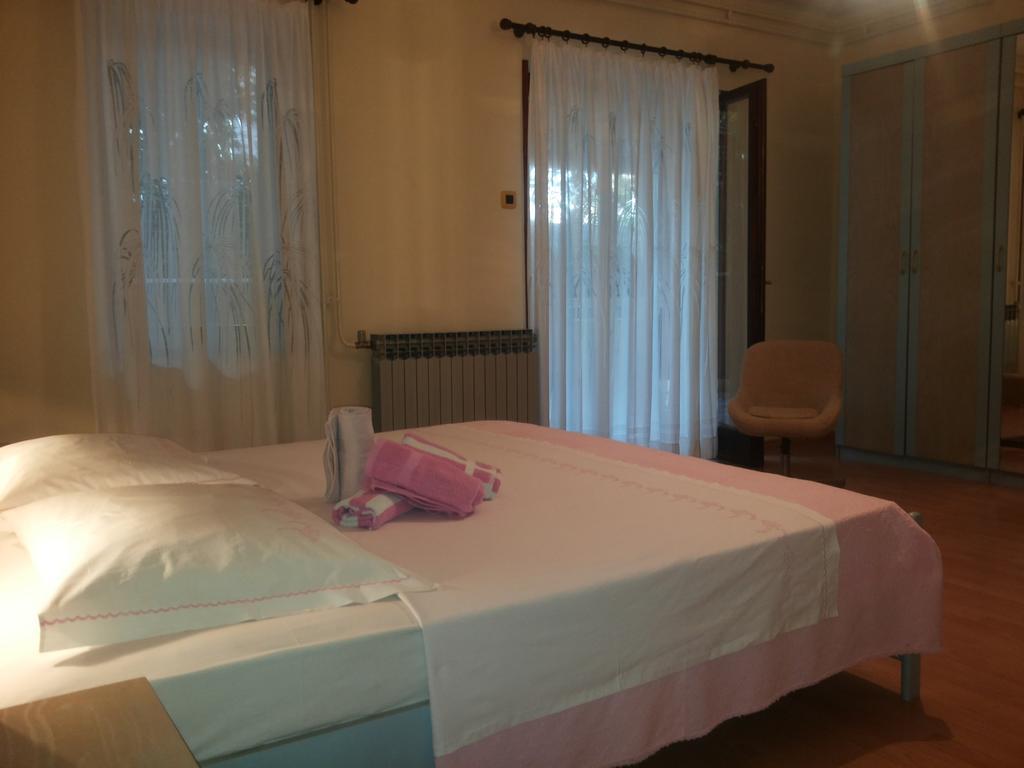 Bed & Breakfast באניולה חדר תמונה