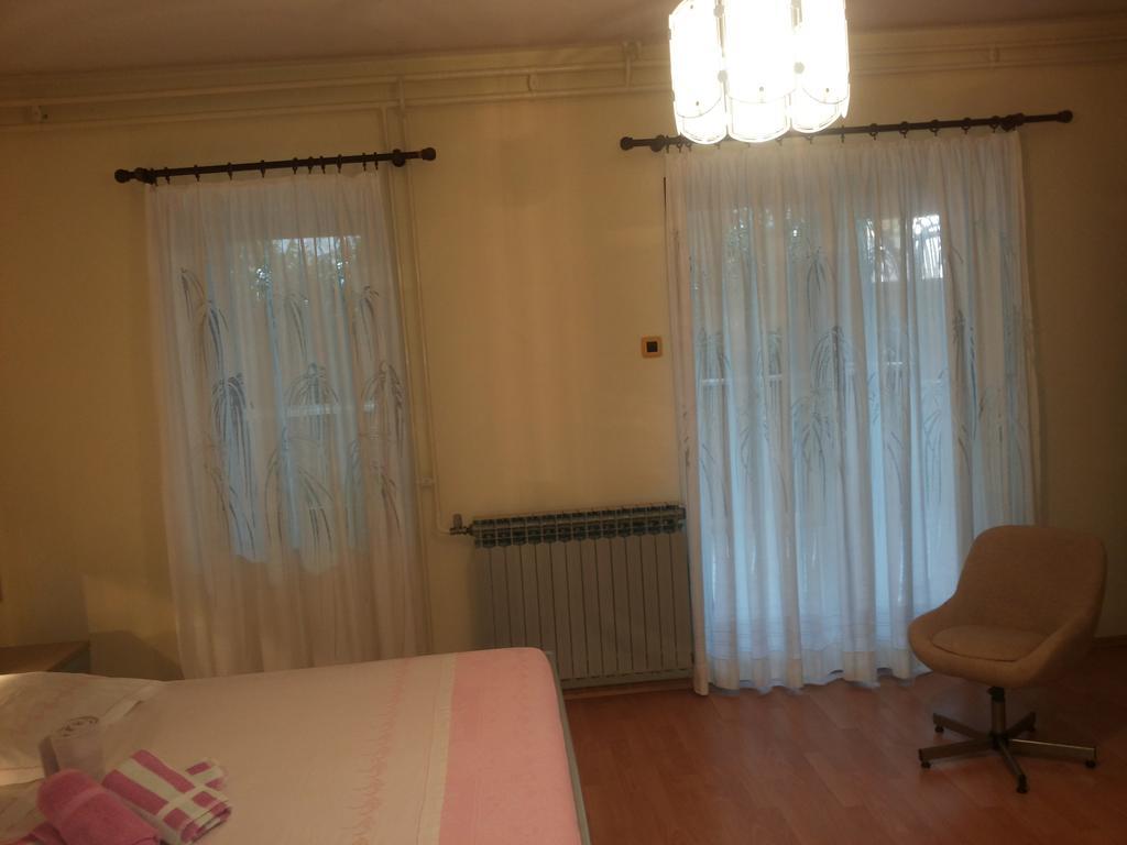 Bed & Breakfast באניולה חדר תמונה